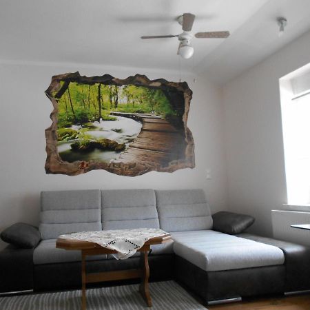 Ferienapartment-Monteurwohnung-Muldestausee Pouch Buitenkant foto