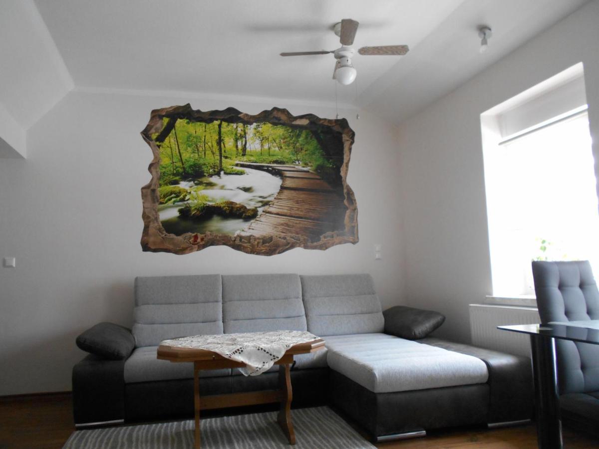Ferienapartment-Monteurwohnung-Muldestausee Pouch Buitenkant foto